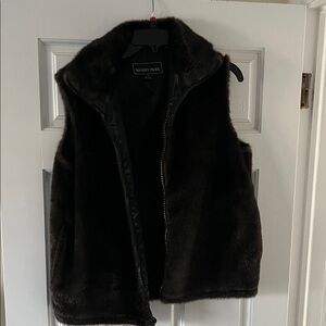 Faux Fur dark brown Vest